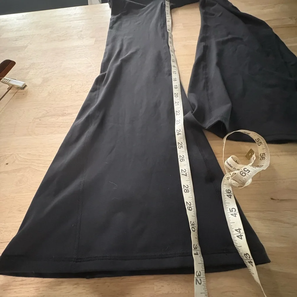 Fabletics leggings - Picture 14 of 14